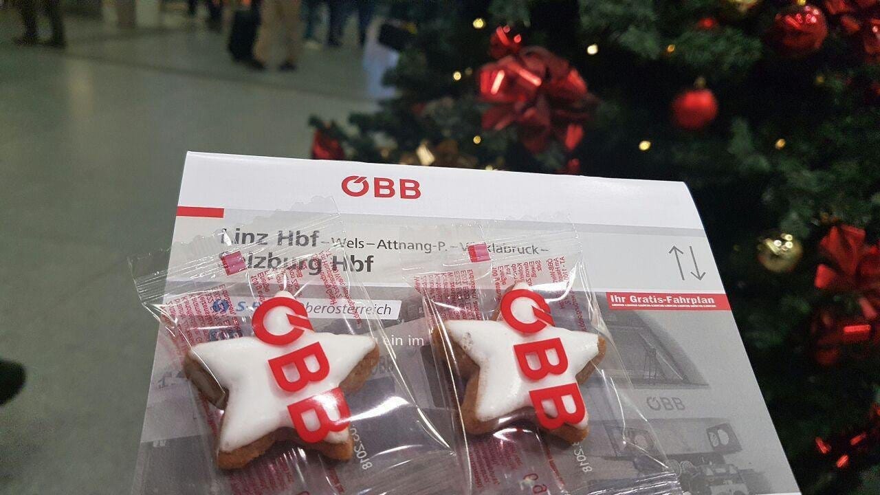 ÖBB и имбирные печеньки к Рождеству