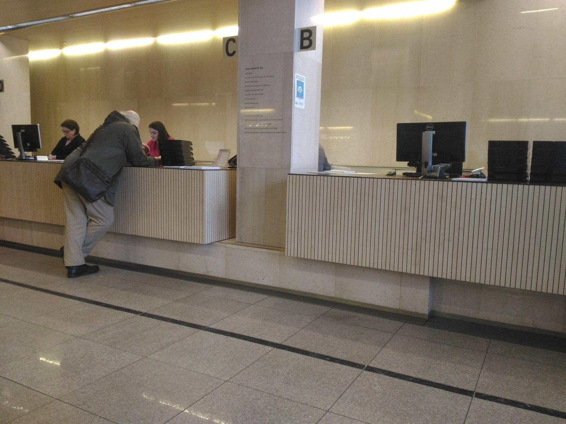 Как сделать регистрацию по месту жительства в Линце