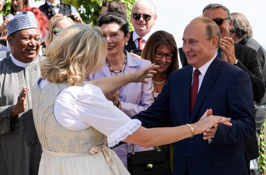  Свадьба в Австрии и Путин.