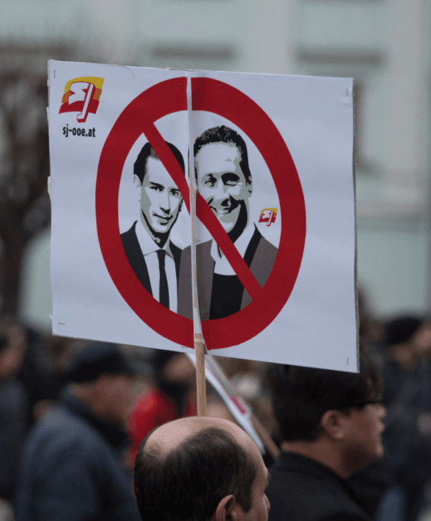 Демонстрация в Линце в этот четверг: «За демократию и человечество».
