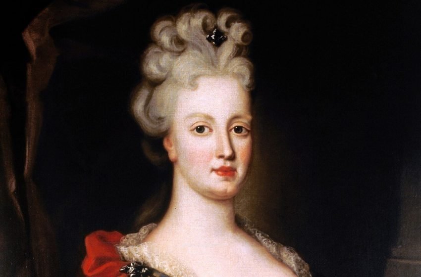  Мария Анна Австрийская – королева Португалии.