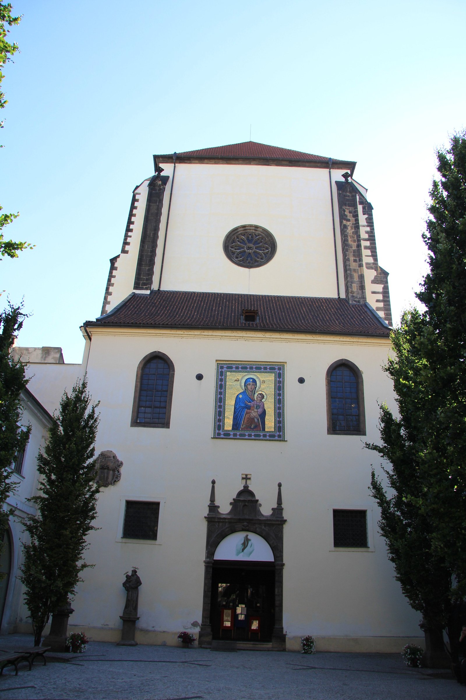 Церковь Девы Марии Снежной, Прага, Чехия. Август, 2018