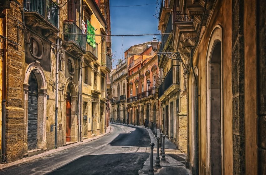 Сицилия оплатит отдыхающим перелёт и гостиницу