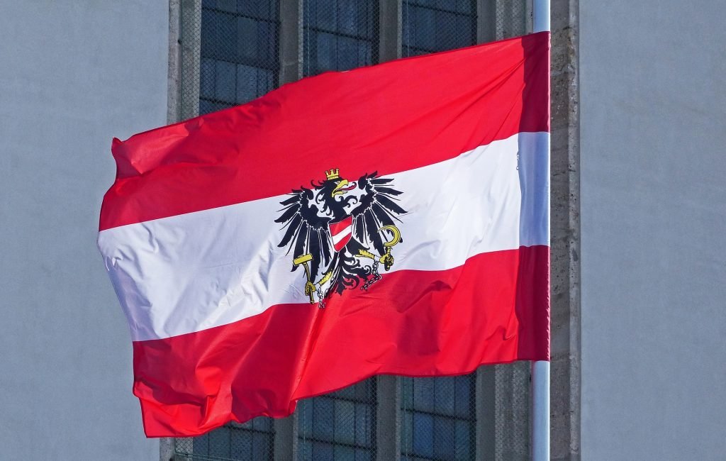 В Австрии обсуждают повышение пособий по безработице