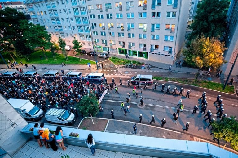 СМИ Австрии: турецкие националисты, чеченский сепаратист и Covid-19