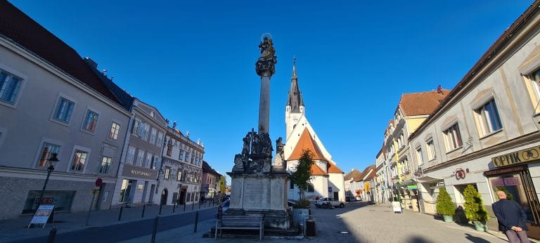 Фоторепортаж из небольшого австрийского города Хорн с тысячелетней историей