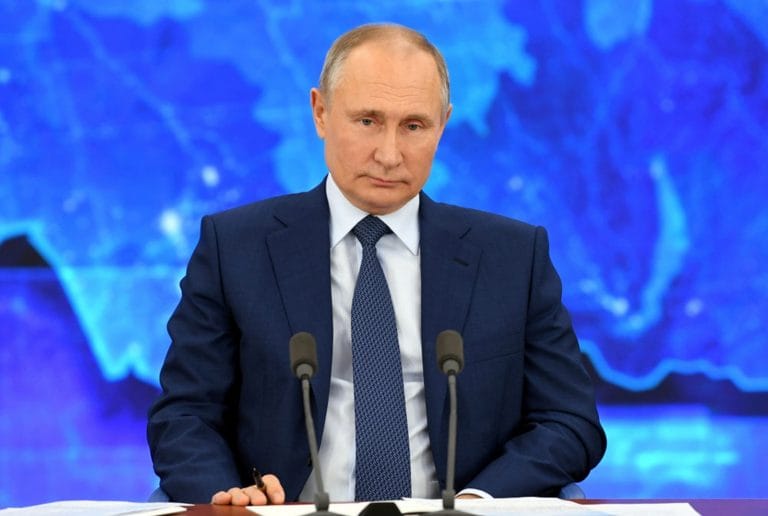 Новый закон об иммунитете гарантирует Путину пожизненную безнаказанность