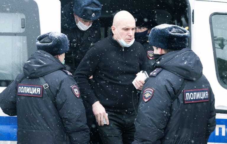 СМИ Австрии: Более 200 задержаний на оппозиционном форуме в Москве