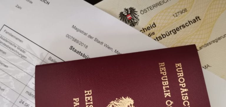 Эксперты критикуют австрийский закон о гражданстве — один из самых строгих в мире
