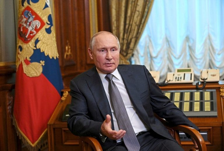 СМИ Австрии: смена власти в России