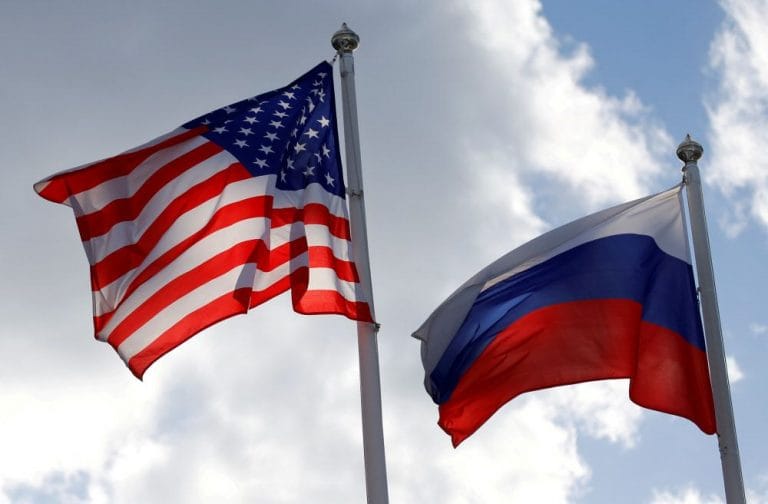 СМИ Австрии: Россия предупреждает США о том, что конфликт на Украине может превратиться в кубинский ракетный кризис