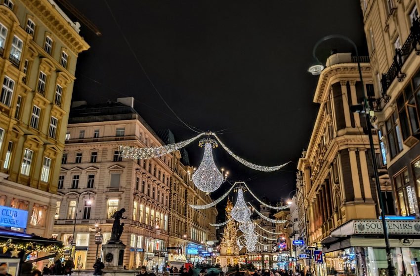  Вена — столица рождественских рынков Европы. Отмечаем 300-летие праздника!