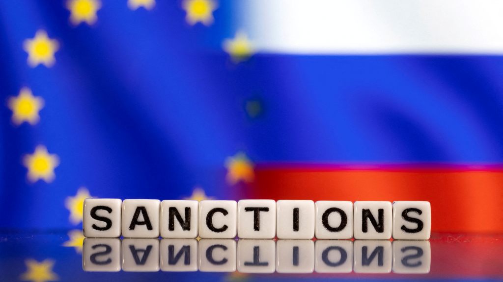 Глава Торгово-промышленной палаты Австрии критикует санкции ЕС против России