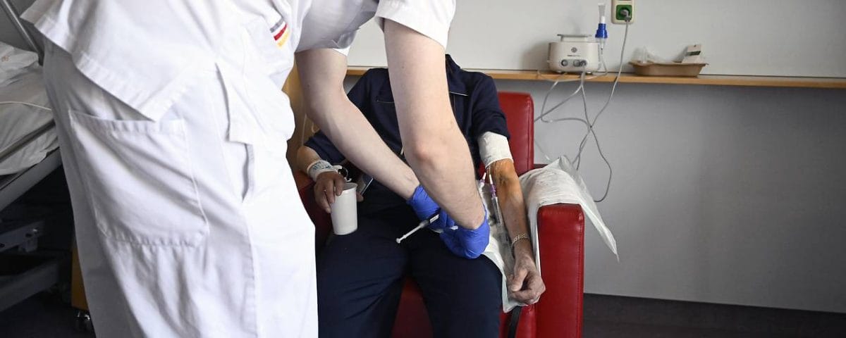 СМИ Австрии: количество мест для обучения медсестёр увеличивается