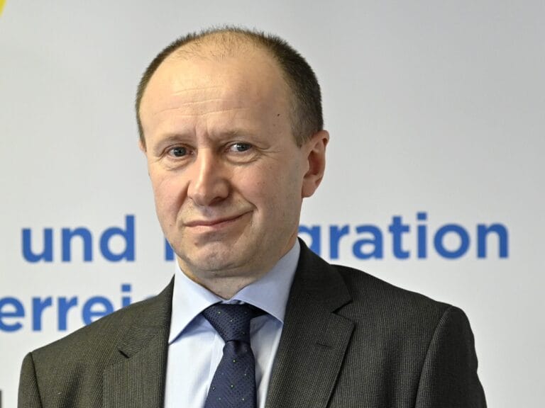 Голодомор: посол Украины снова обратился к австрийским парламентариям