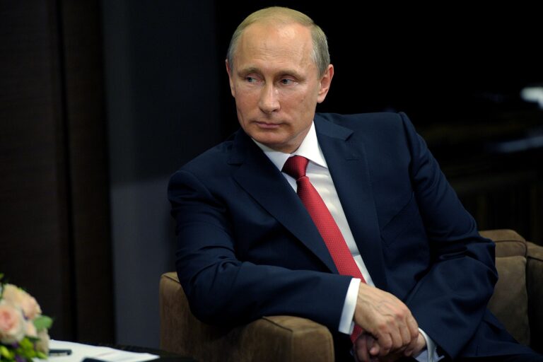 Новый старт отношений России и США: что стоит за разговором о сближении