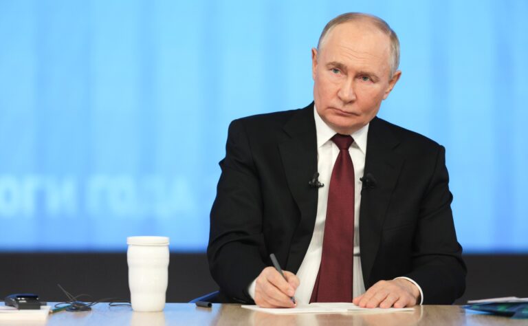 Как Путин извлекает выгоду из новой войны на Ближнем Востоке
