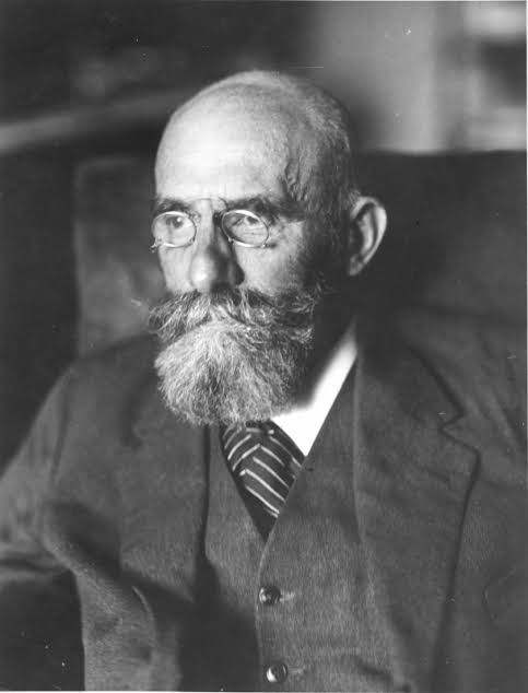 Christian Freiherr von Ehrenfels. Foto, © Copyright Bildarchiv der Österreichischen Nationalbibliothek, Wien.