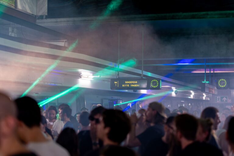 Андеграундный клуб иного рода: возврат Vienna Linien x Stations-Rave