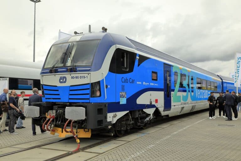 ÖBB и ČD запускают в Австрии новый поезд ComfortJet
