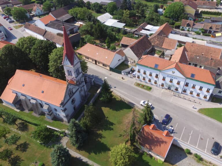 История австрийского городка Циллингдорф