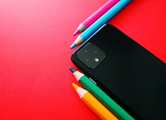 Школьники в Австрии с восторгом отнеслись к добровольному отказу от телефонов