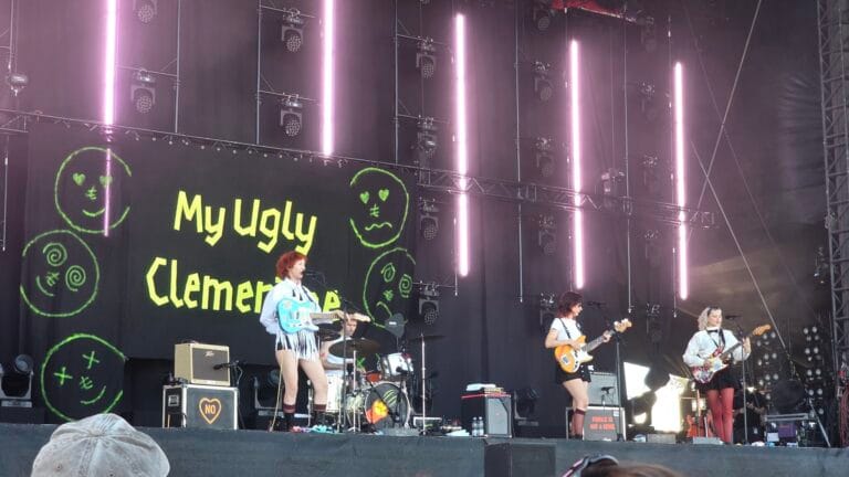 Фоторепортаж с фестиваля Donauinselfest 2026. Часть первая: My Ugly Clementine